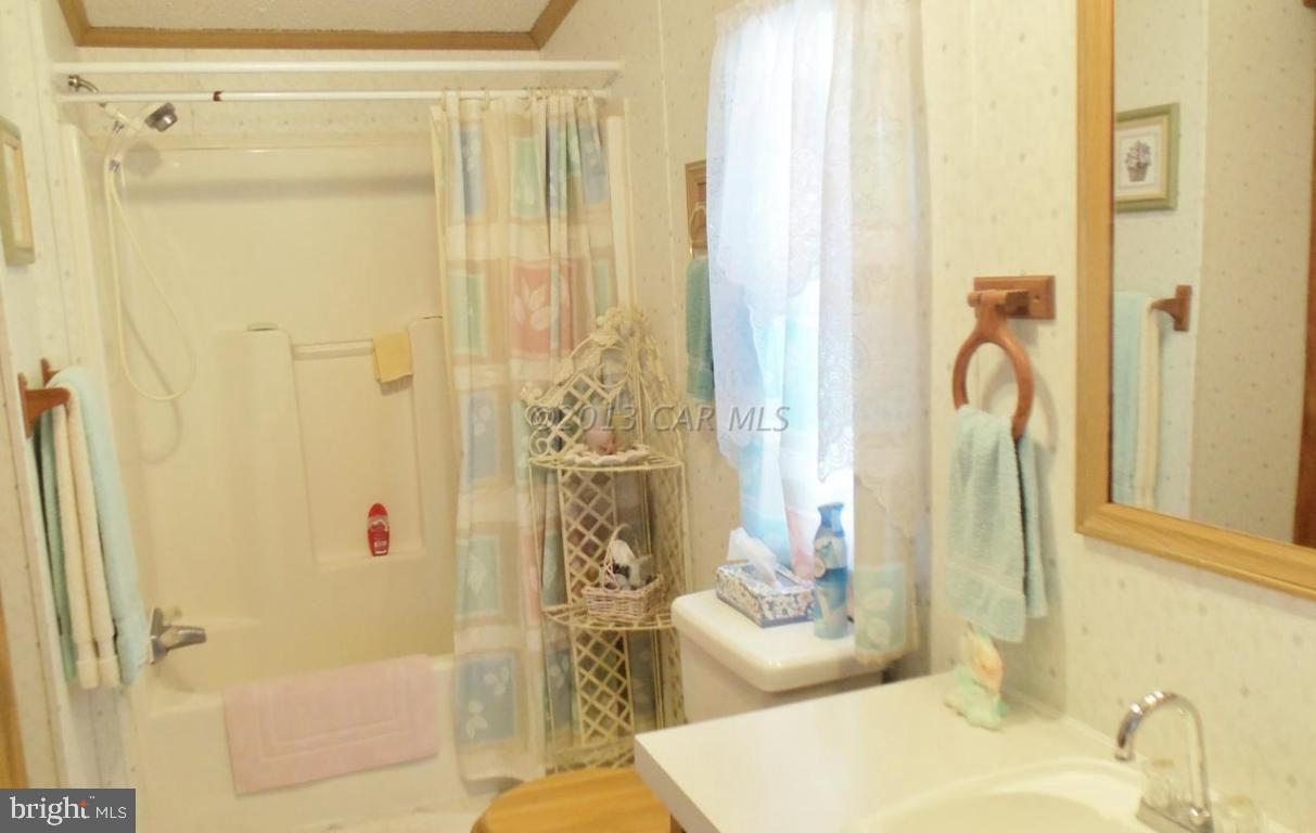 205 Clamshell Road Ocean City, MD 21842 - Photo 20 of 37 Gallery Image 20