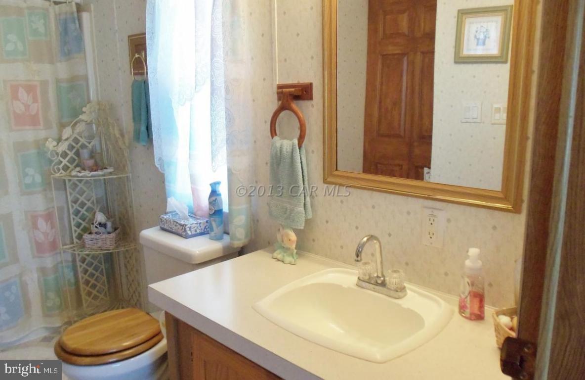 205 Clamshell Road Ocean City, MD 21842 - Photo 21 of 37 Gallery Image 21
