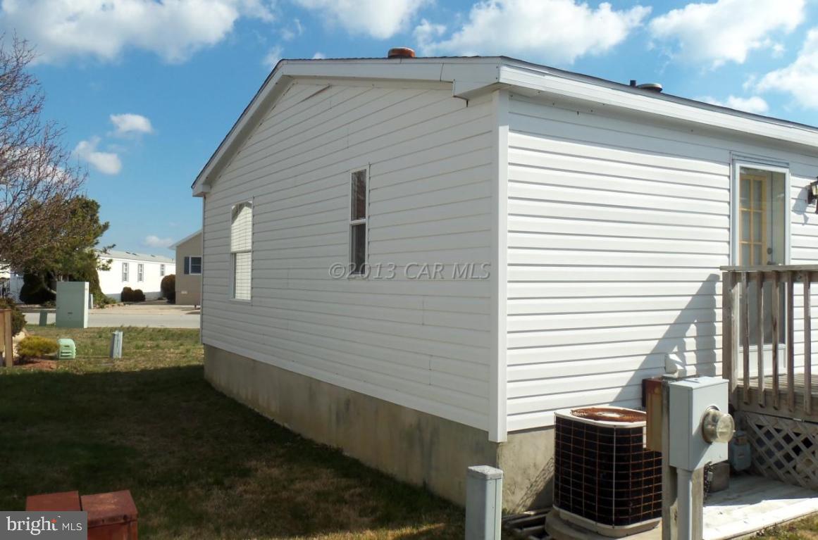 205 Clamshell Road Ocean City, MD 21842 - Photo 4 of 37 Gallery Image 4