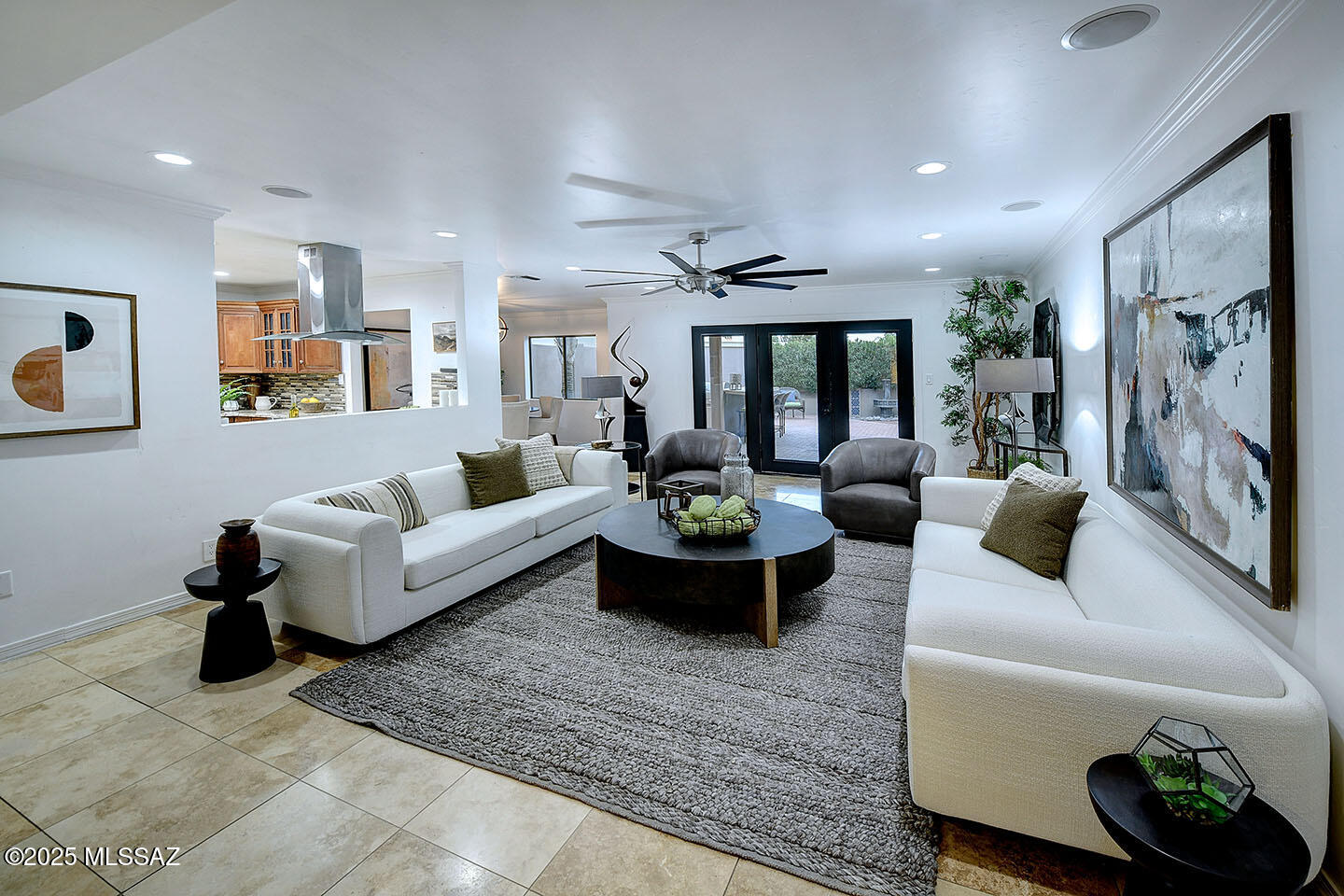 2714 West Magee Road Tucson, AZ 85742 - Photo 4 of 32 \Great Room