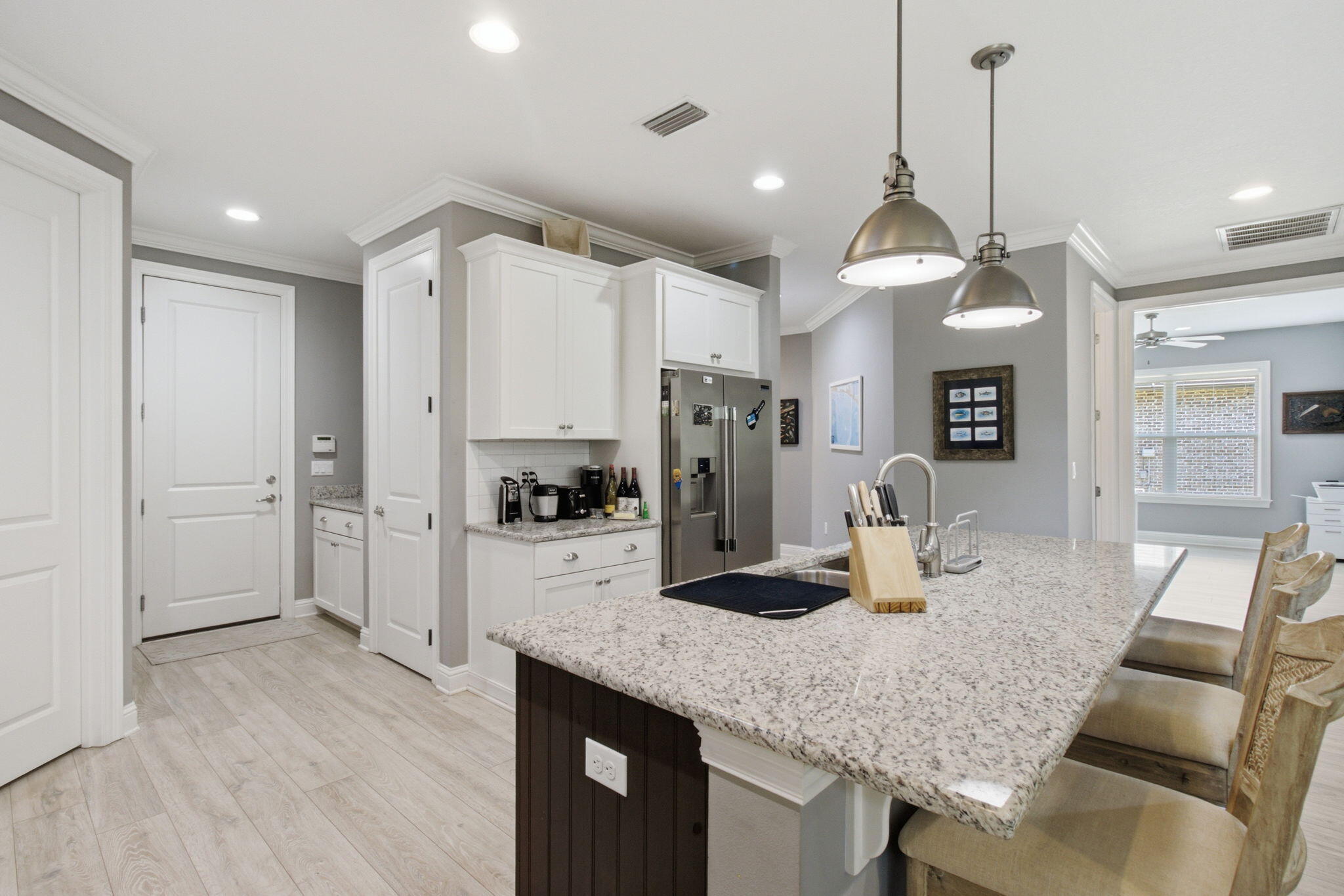 76 Oaktree Boulevard Freeport, FL 32439 - Photo 8 of 54 44-web-or-mls-IMG_4544
