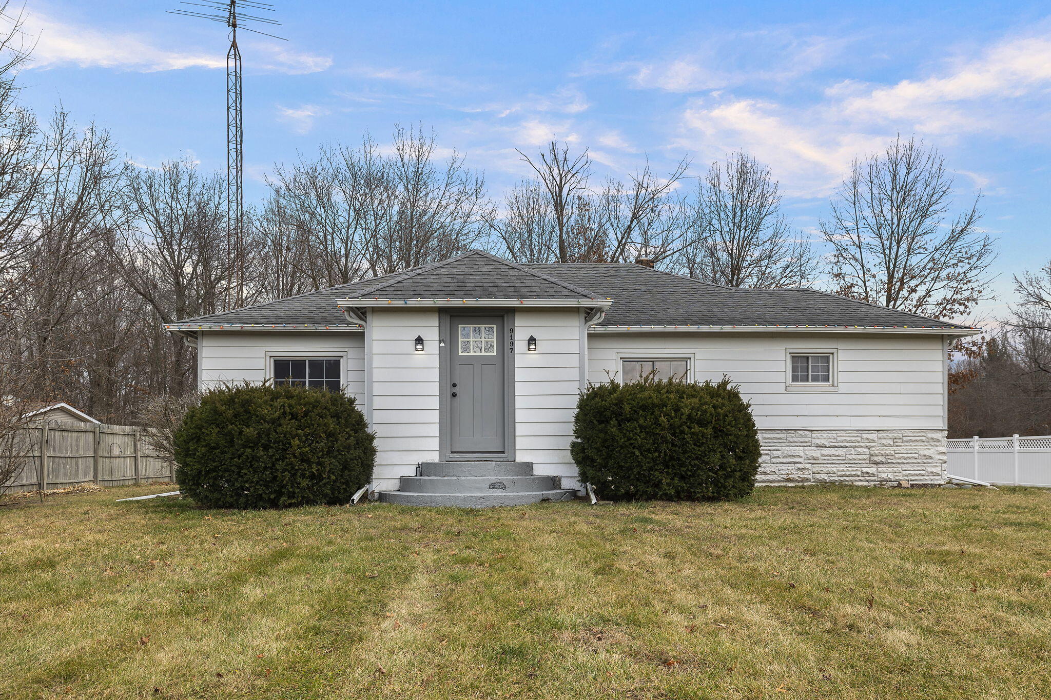9197 California Road Bridgman, MI 49106 - Photo 1 of 24 1-web-or-mls-EK2A7124