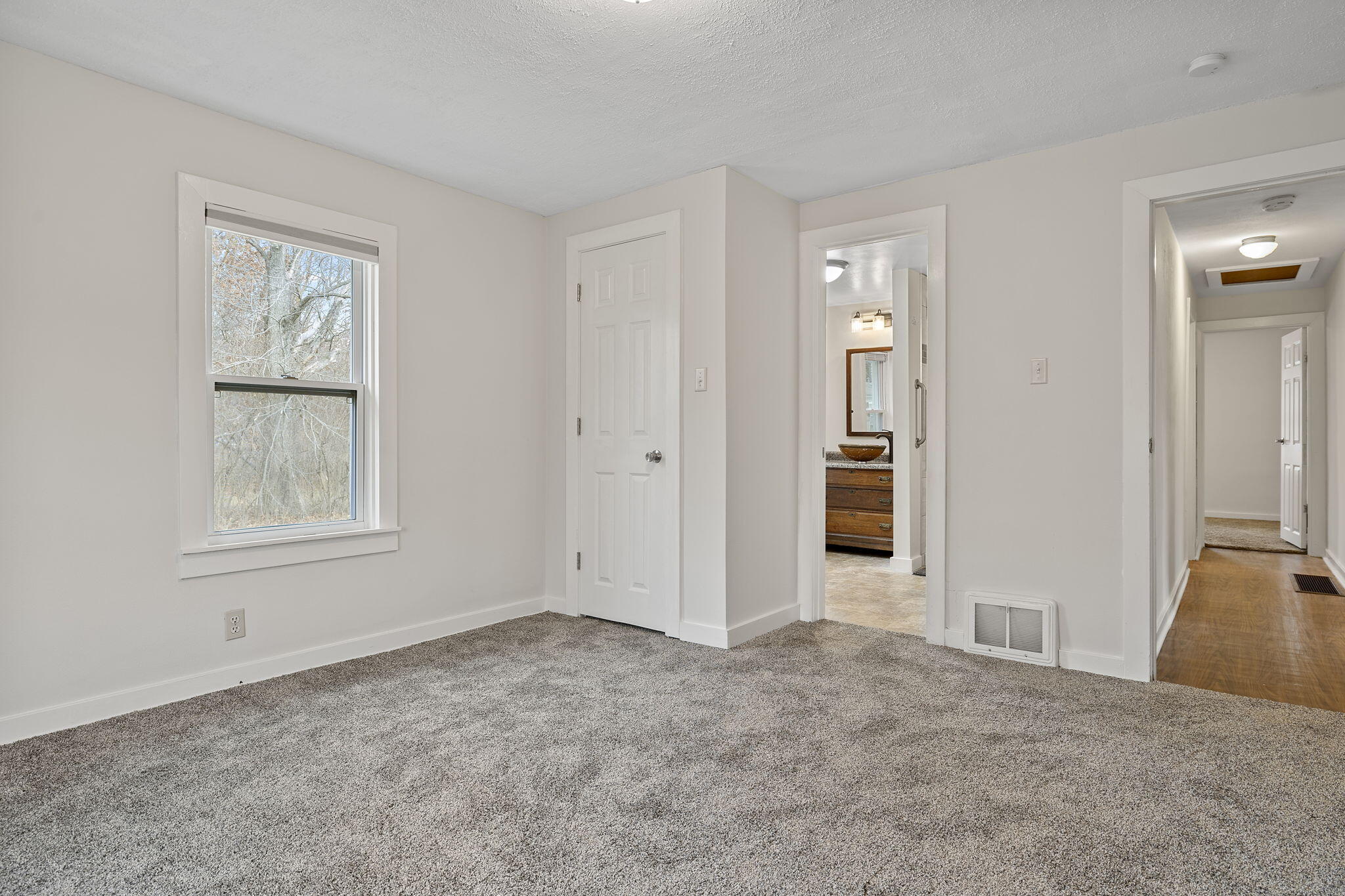 9197 California Road Bridgman, MI 49106 - Photo 13 of 24 13-web-or-mls-EK2A7090
