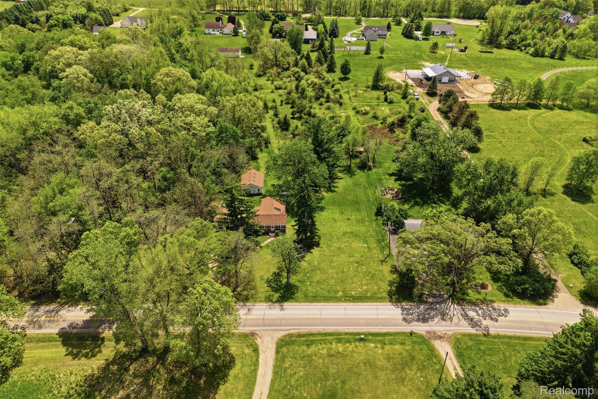 3405 West Coon Lake Road Howell, MI 48843 - Photo 32 of 36 Bird's eye view