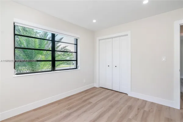 $3,999 | 8421 Southwest 27th Terrace, Miami, FL 33155