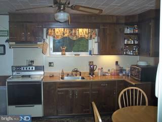 3261 State Hill Road Reading, PA 19608 - Photo 4 of 6 Gallery Image 4