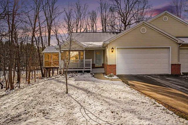 $435,000 | 212 Chauncey Court, Marshall, MI 49068