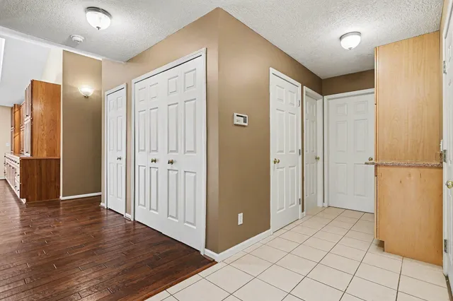 $435,000 | 212 Chauncey Court, Marshall, MI 49068