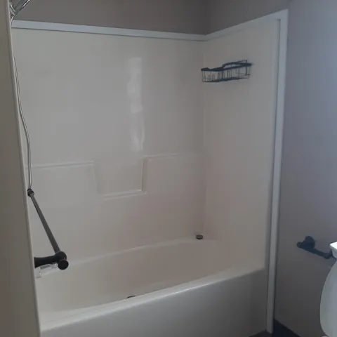 $1,000 | 5 Middle Street, West Stewartstown, NH 03597