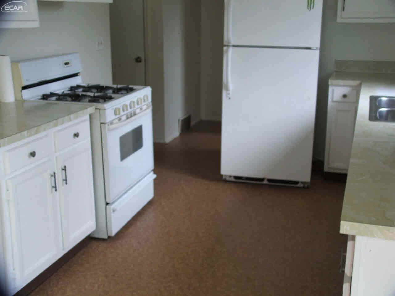 5028 Elms Road Flushing, MI 48433 - Photo 14 of 19 21351521-14.JPG