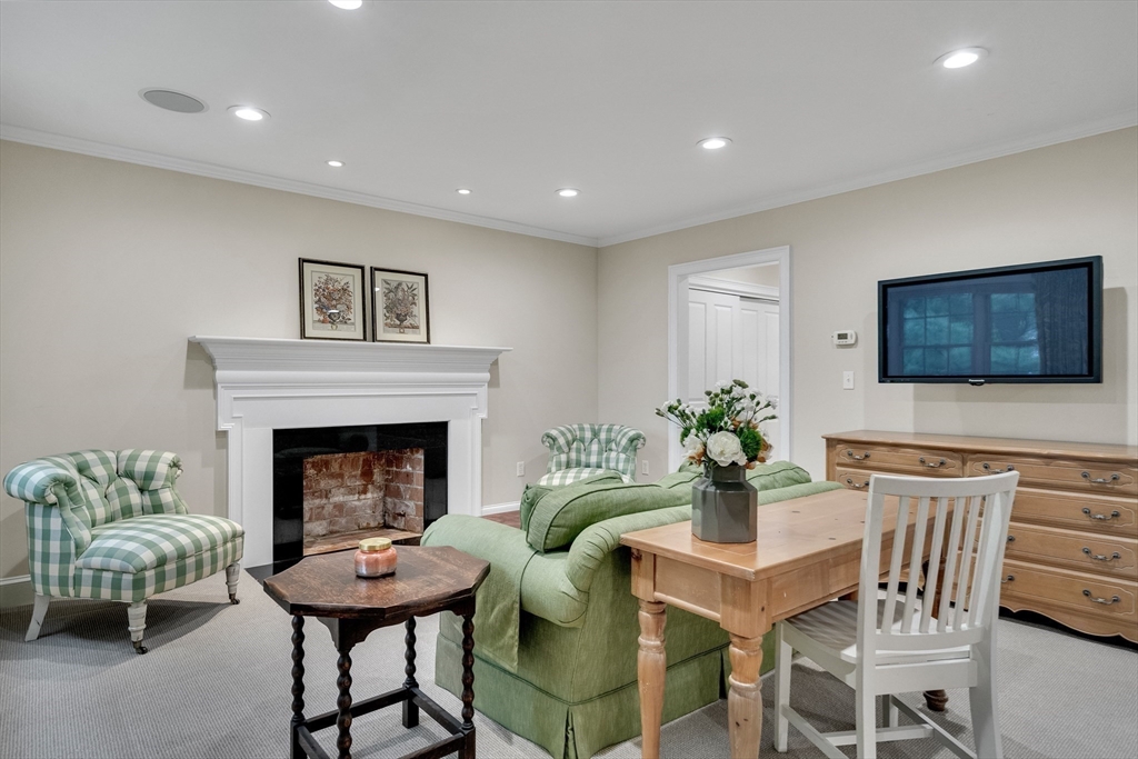 3 Aaron Road Lexington, MA 02421 - Photo 23 of 41