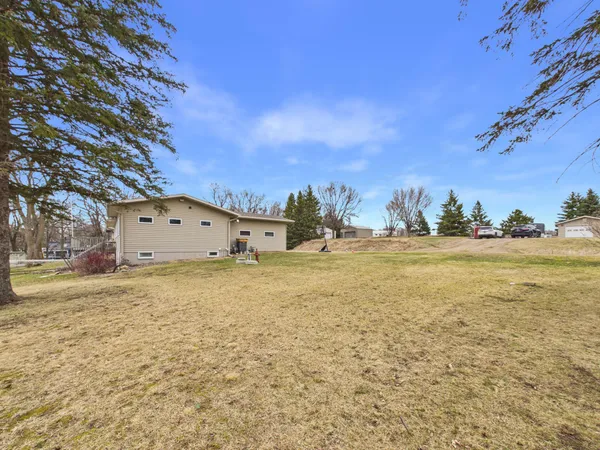 $450,000 | 18291 Emerson Trail, Burtrum, MN 56318