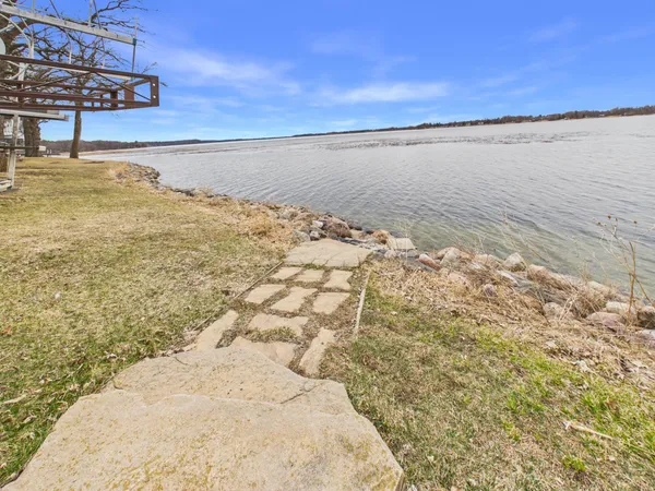 $450,000 | 18291 Emerson Trail, Burtrum, MN 56318