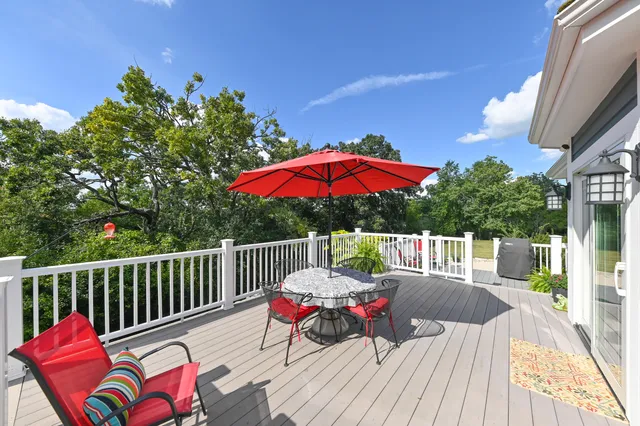 $934,900 | 732 River Reserve Drive, Hartland, WI 53029