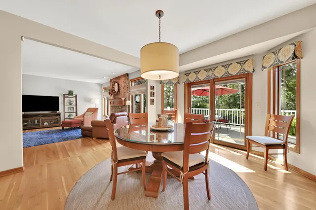 $934,900 | 732 River Reserve Drive, Hartland, WI 53029