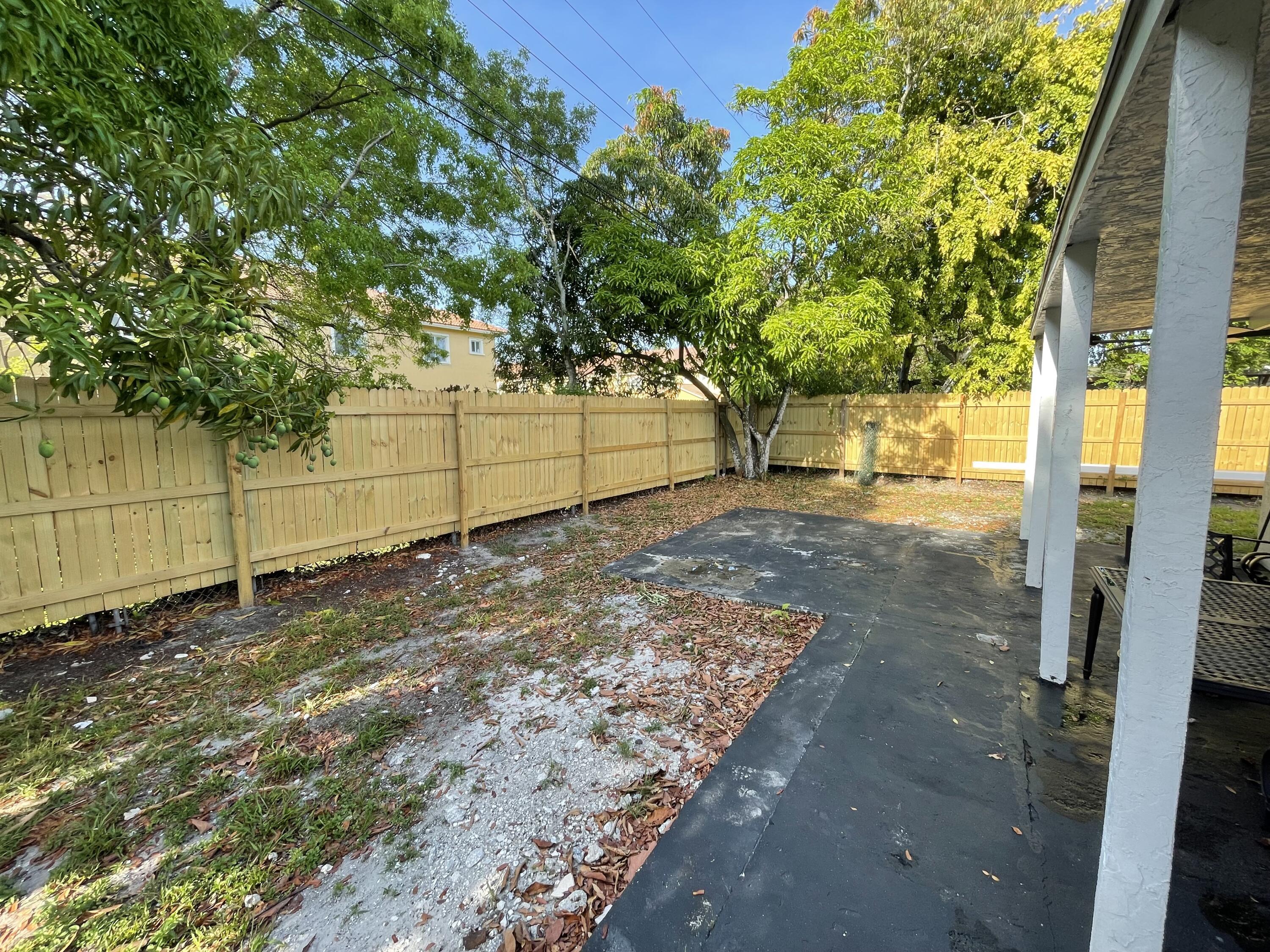 5537 Southwest 6th Street Margate, FL 33068 - Photo 37 of 40 a view of a backyard