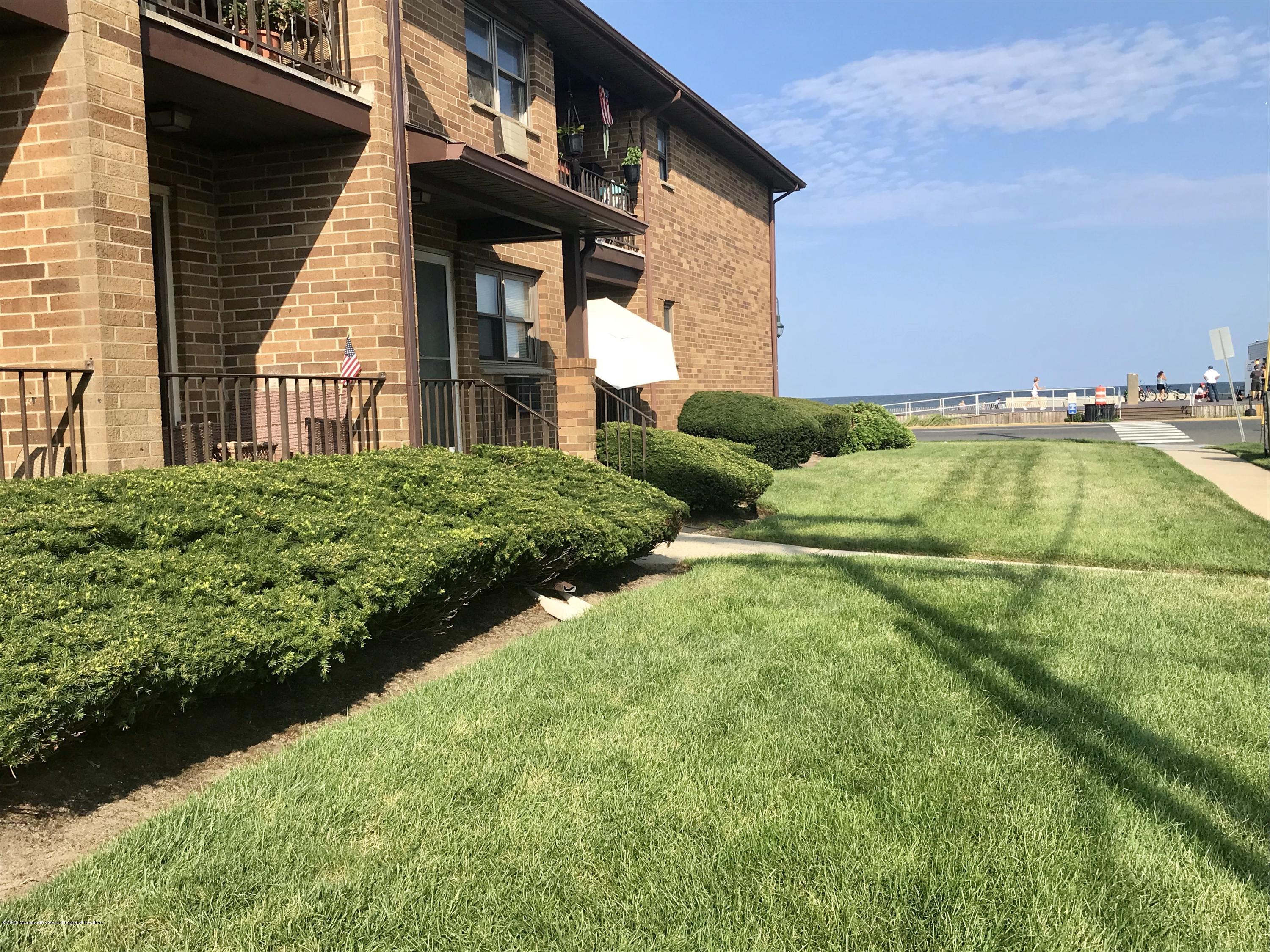 1501 Ocean Avenue, Unit B9 Belmar, NJ 07719 - Photo 21 of 26 Lovely grounds, a fig tree too :)