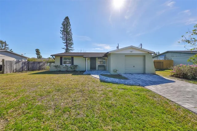 $2,250 | 6025 Florida Circle South, Apollo Beach, FL 33572