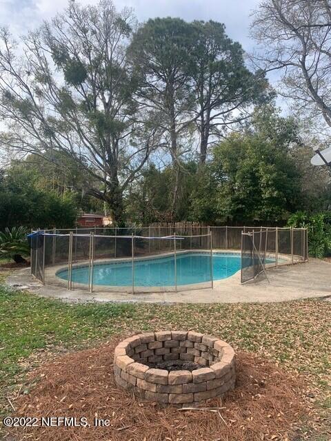 2714 Randy Road Jacksonville, FL 32216 - Photo 20 of 31 Backyard