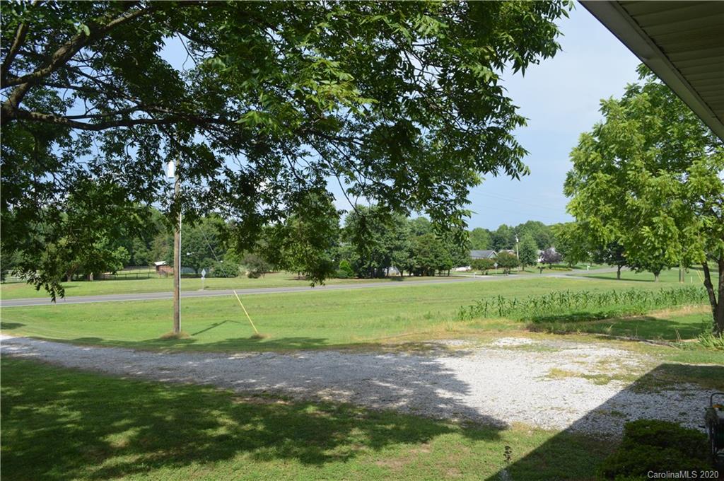 442 Patrick Road Gastonia, NC 28056 - Photo 25 of 27 Gallery Image 25