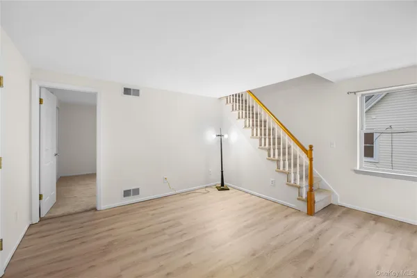 $2,900 | 17 Fairview Street, Unit A, Huntington, NY 11743