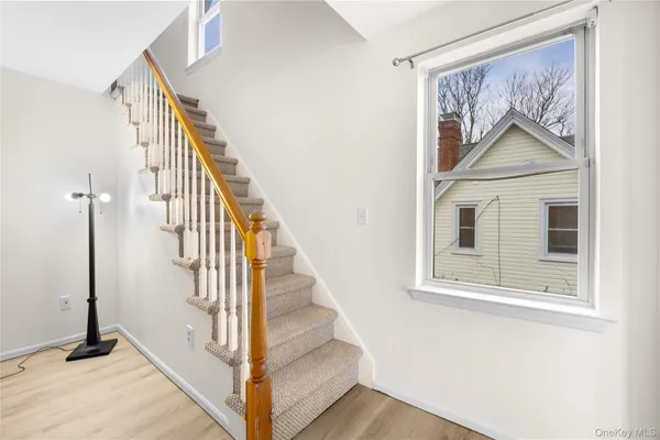 $2,900 | 17 Fairview Street, Unit A, Huntington, NY 11743