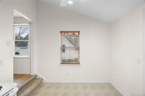 $2,900 | 17 Fairview Street, Unit A, Huntington, NY 11743