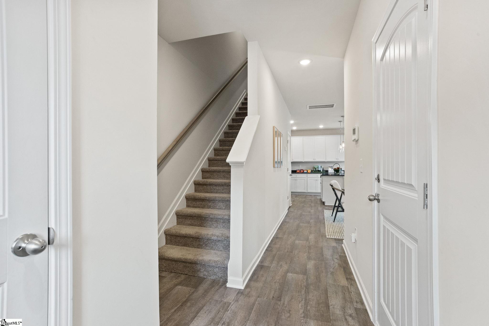 113 Derwent Trail Greenville, SC 29605 - Photo 2 of 22