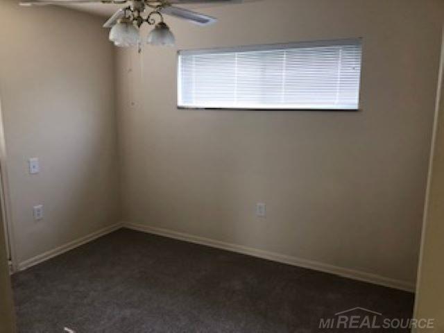 20240 Vernier Road, Unit D D8 Harper Woods, MI 48225 - Photo 9 of 11