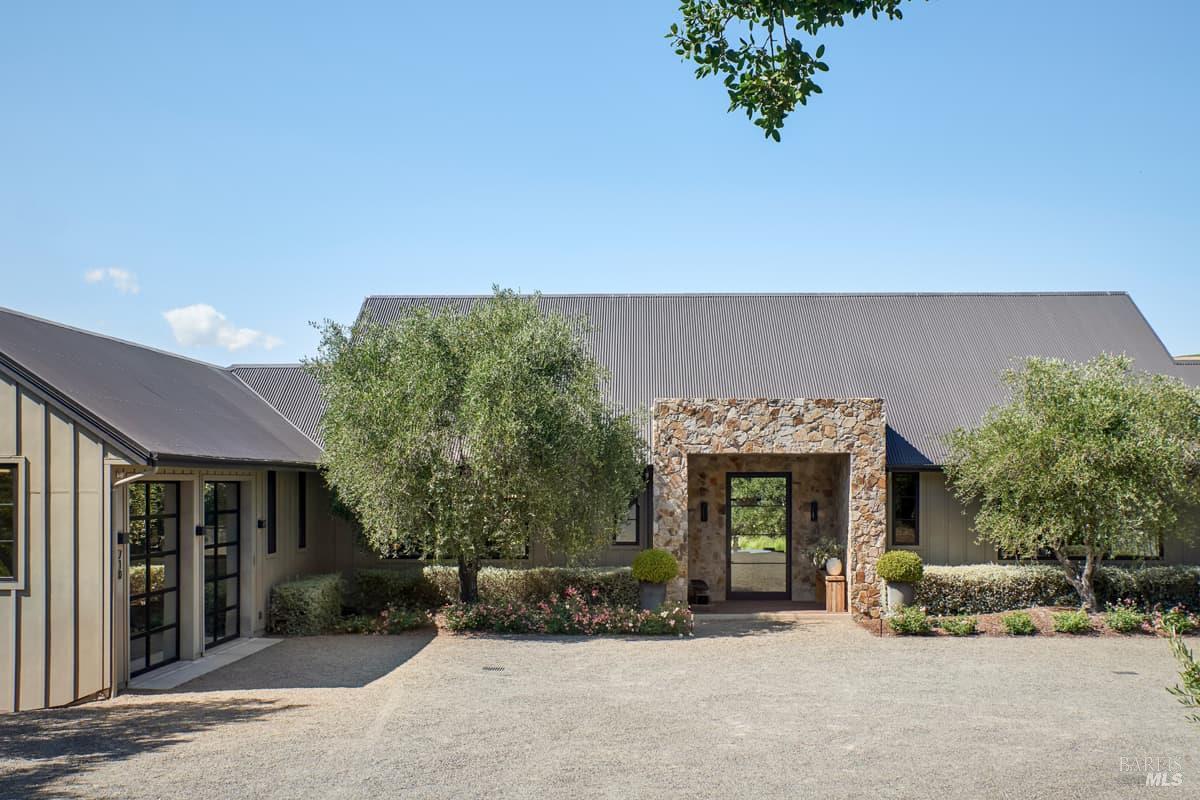 710 Soscol Creek Road Napa, CA 94559 - Photo 2 of 73