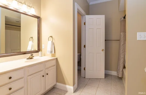$1,975,000 | 4400 Inverness Crest, Bloomington, IN 47401