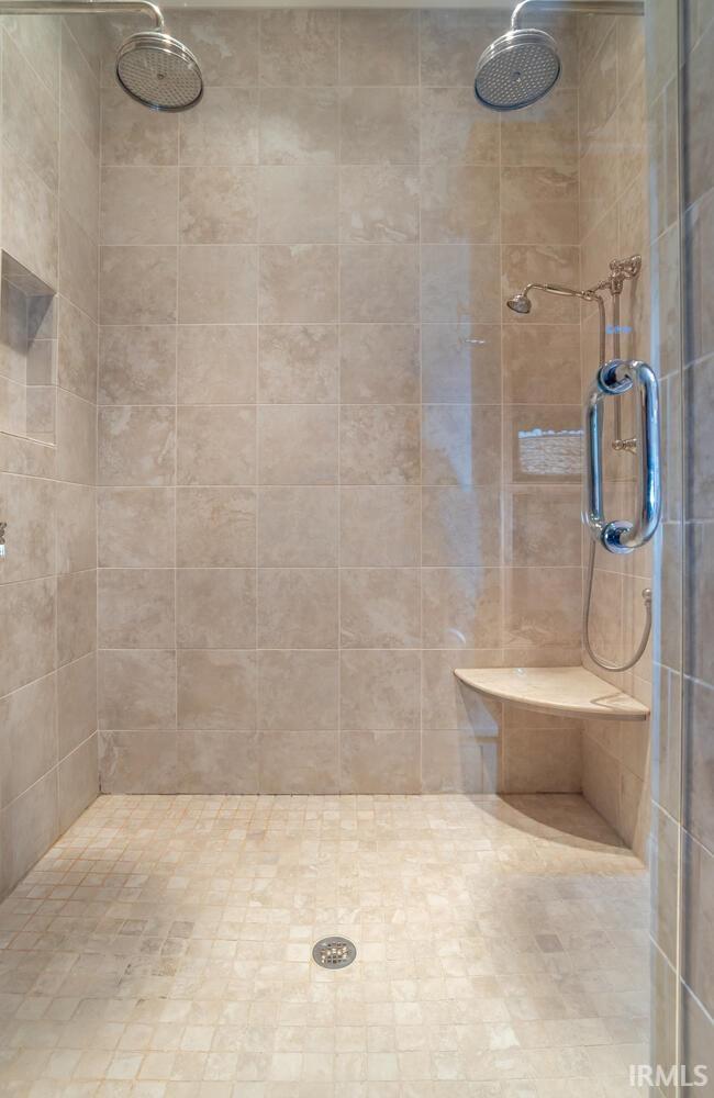 4400 Inverness Crest Bloomington, IN 47401 - Photo 17 of 35