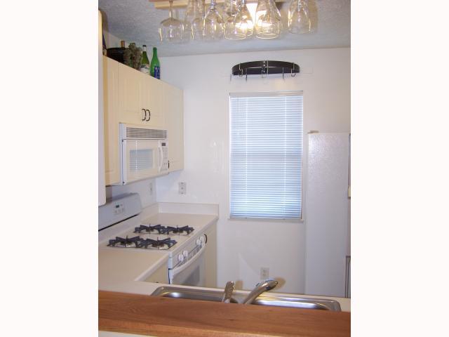 5717 Rutgers Lane, Unit 181B Hilliard, OH 43026 - Photo 4 of 9