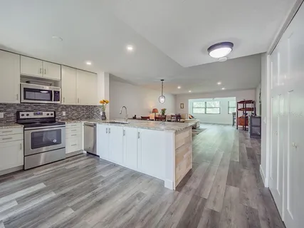 $279,990 | 193 Pineneedle Drive, Bradenton, FL 34210