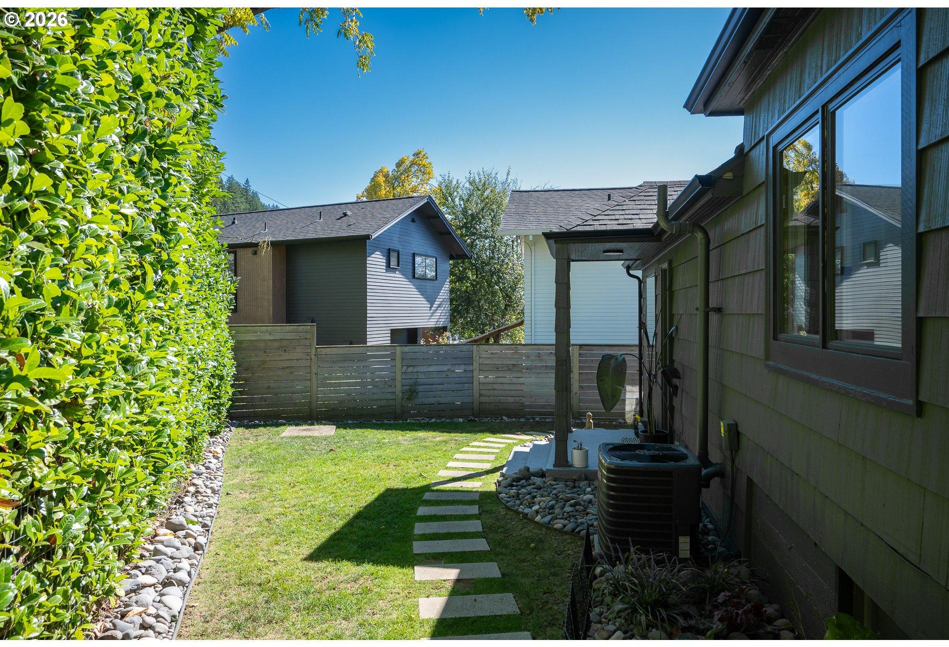 3590 Southwest Patton Road Portland, OR 97221 - Photo 37 of 44 Gallery Image 37