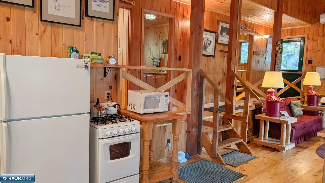 8884 Raps Road Cook, MN 55723 - Photo 8 of 43 Gallery Image 8