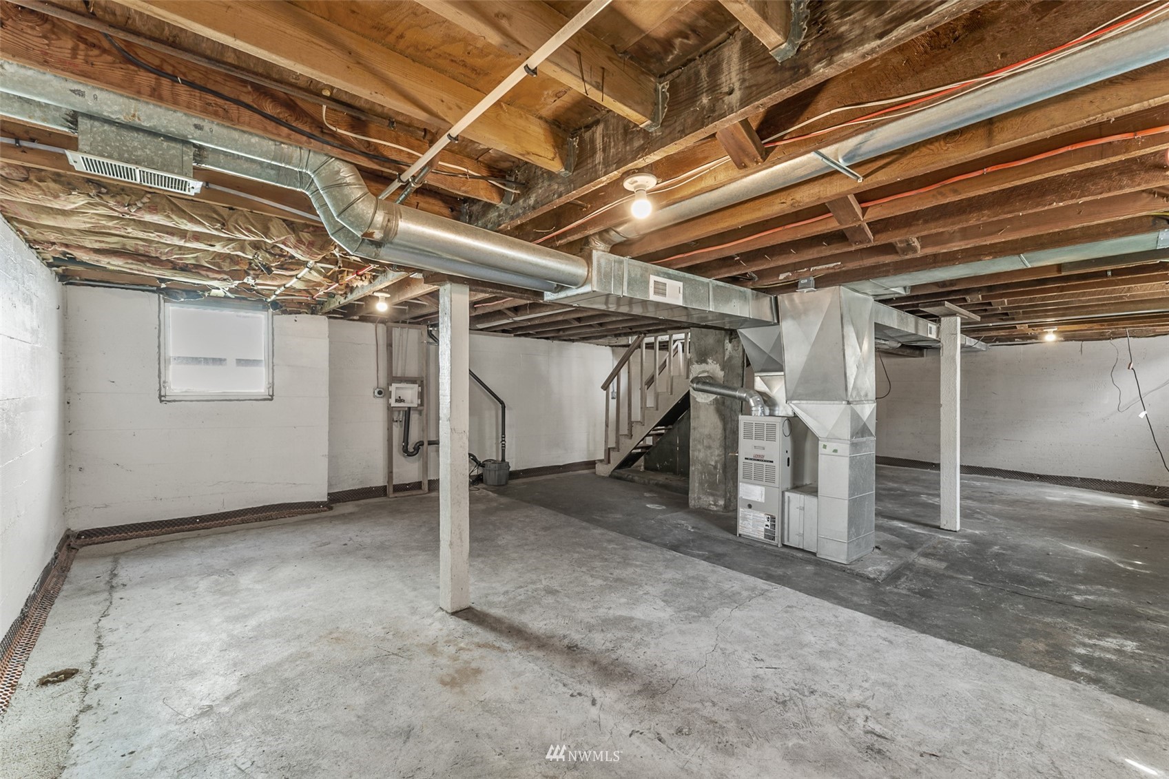 1234 South State Street Tacoma, WA 98405 - Photo 20 of 26 a view of empty room
