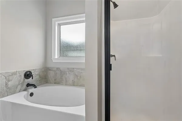 $2,100 | 573 Eagle Loop, Covington, LA 70433