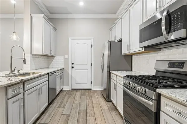 $2,100 | 573 Eagle Loop, Covington, LA 70433