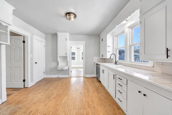 $255,000 | 415 East Maple Street, Appleton, WI 54915