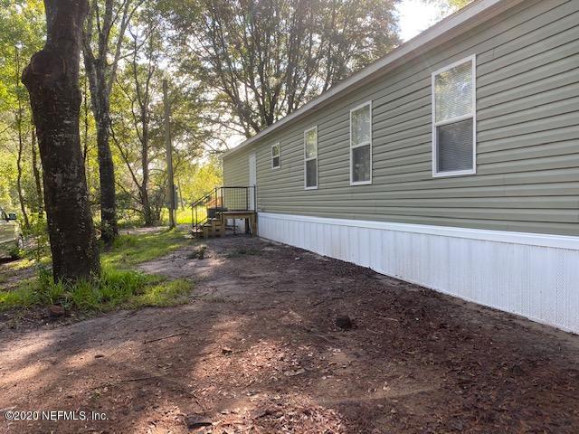 54311 Heron Road Callahan, FL 32011 - Photo 12 of 36 a view of outdoor space and yard