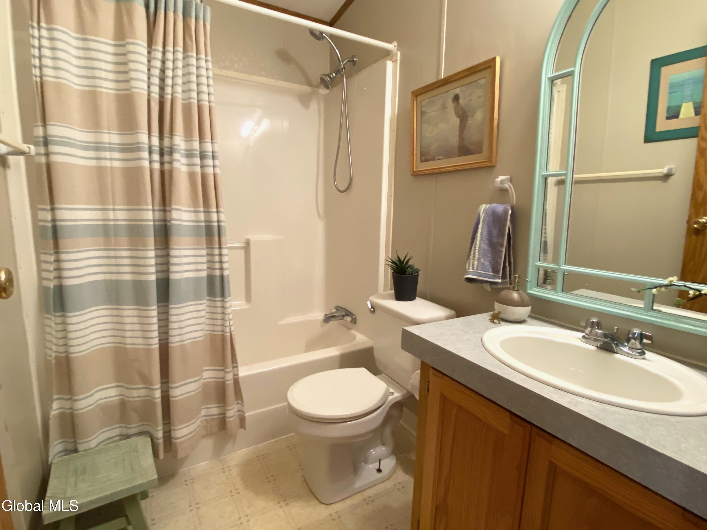 4 Lower Heights Road Hadley, NY 12835 - Photo 12 of 39 b - 30
