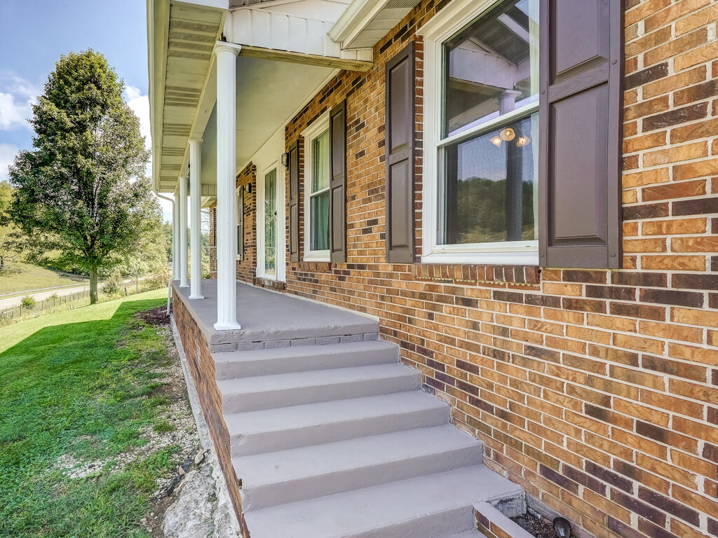 12282 New Garden Road Honaker, VA 24260 - Photo 23 of 47 12282 New Garden Rd MLS024
