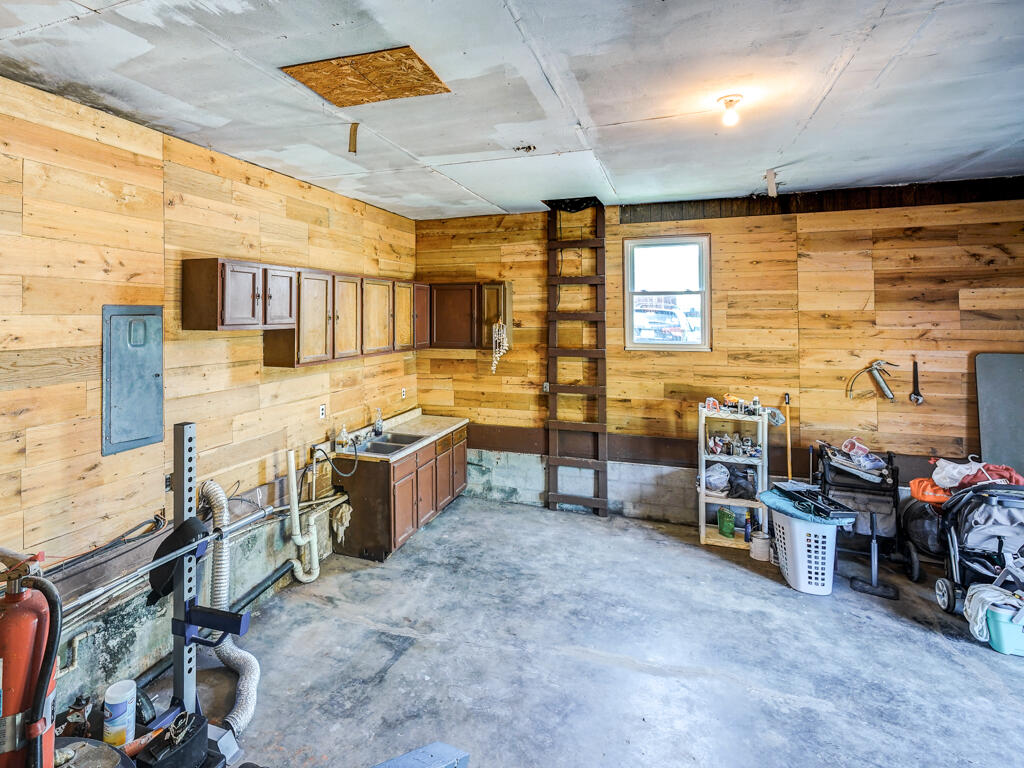 12282 New Garden Road Honaker, VA 24260 - Photo 44 of 47 12282 New Garden Rd MLS044