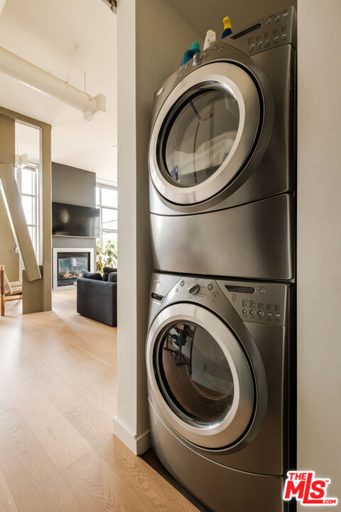 1912 Broadway, Unit 205 Santa Monica, CA 90404 - Photo 16 of 22 a utility room with dryer and washer