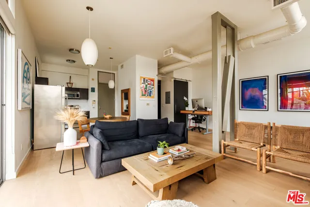 $889,000 | 1912 Broadway, Unit 205, Santa Monica, CA 90404