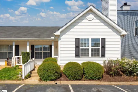 $194,900 | 7 Hammett Grove Lane, Greer, SC 29650