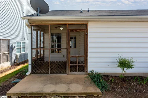 $194,900 | 7 Hammett Grove Lane, Greer, SC 29650