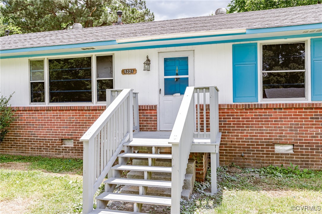 5221 Germain Road Richmond, VA 23224 - Photo 1 of 35 Gallery Image 1