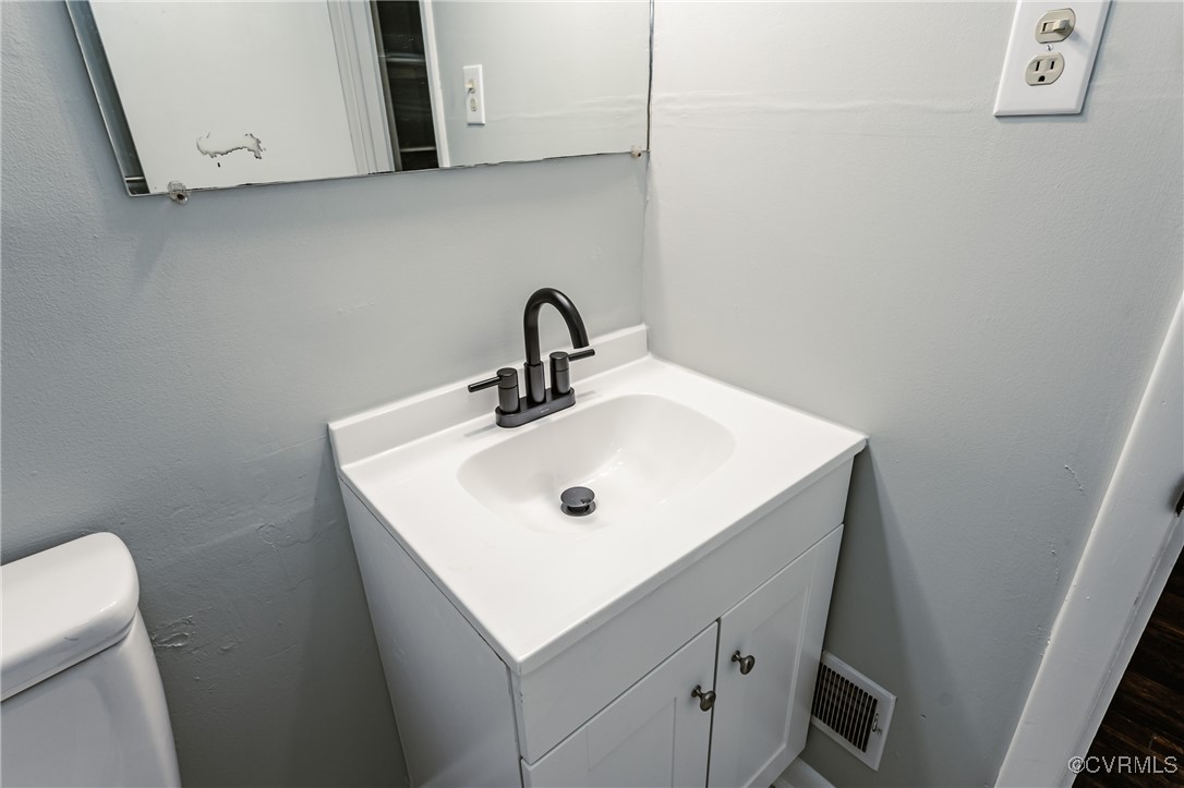 5221 Germain Road Richmond, VA 23224 - Photo 30 of 35 Gallery Image 30